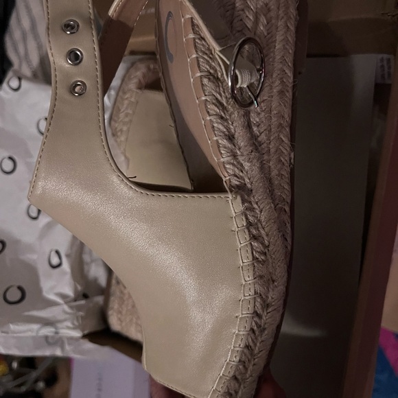 Journey‎ collection - Picture 5 of 5